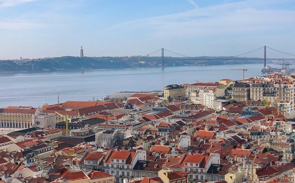 Lisbon proposals to increase the IMI of vacant buildings six fold