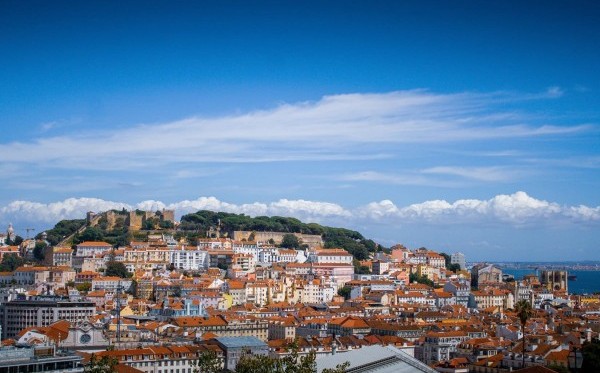 5 reasons to invest in Portugal