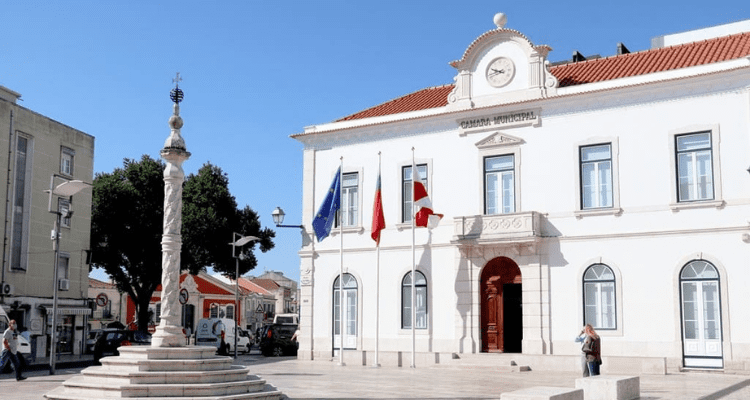 camara-municipal-vila-franca-de-xira-neves--ferrao.png